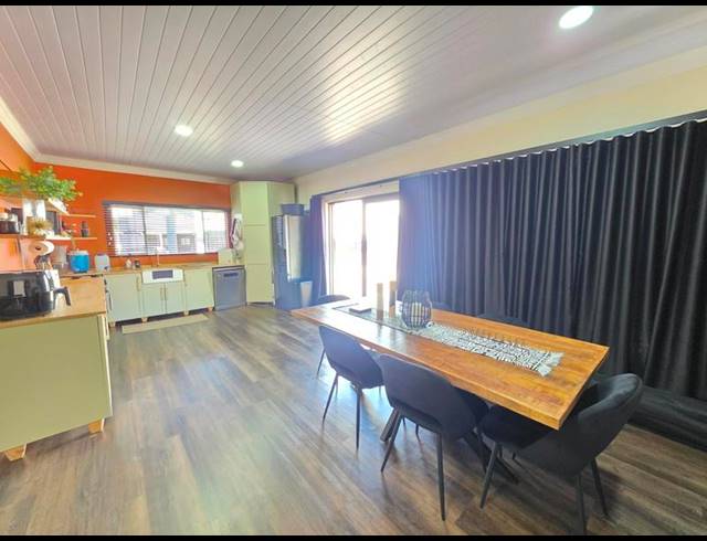 3 BEDROOM HOUSE FOR SALE IN MISTY BAY